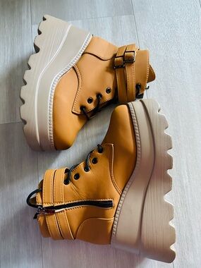Chunky Platform Ankle Boots size 6